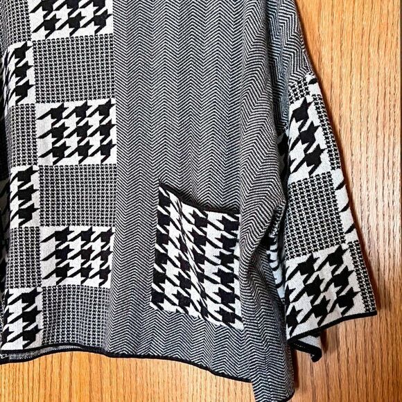 GABBY ISABELLA AMELIA HOUNDSTOOTH SWEATER, Size XL - Picture 4 of 7